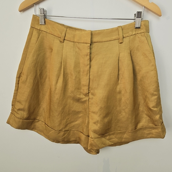 J. Crew NWT Gold High Waist Pleated Shorts With Pockets, Sz 8 - Picture 1 of 8